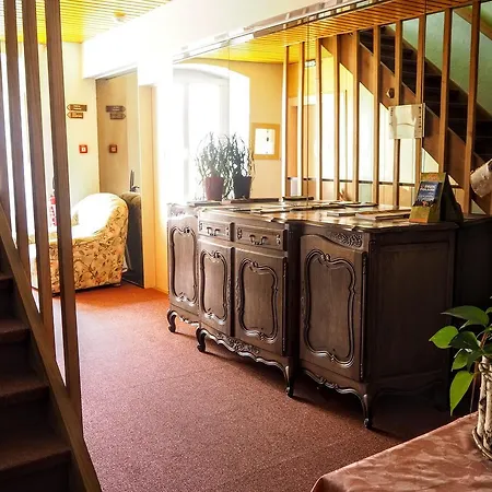 Le Petit Relais 2*